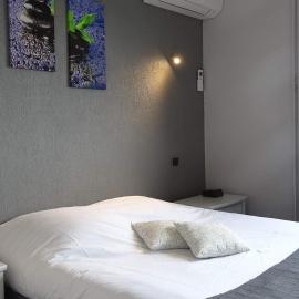 Europa Hotel، فندق في َروسيلون-أون-إيزير