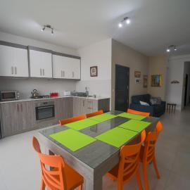 Island Break Residence, Hotel in Marsalforn