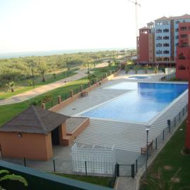 Urbanización Las Palmeras, hotel a Punta del Caimán