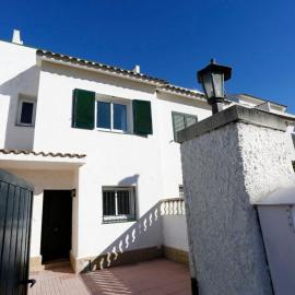 Holiday Home Calderon de la Barca by Interhome, hotel Cambrilsban
