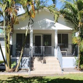 Lotopa Home, hotel ad Apia