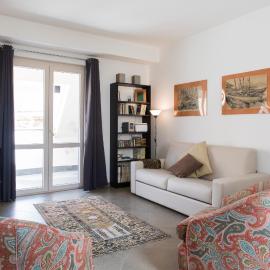 Overseas - Penthouse with terrace - Attico - Palazzo San Matteo