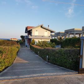 Villa Anastasia, viešbutis mieste Genadis