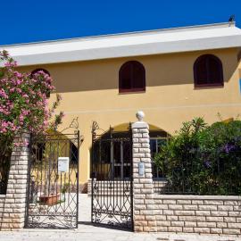 Orlando Vacanze Camere, Hotel in Erice