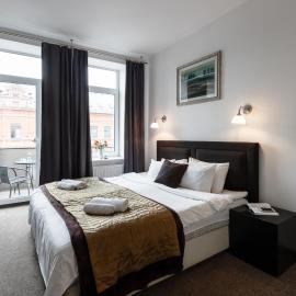 Happy Inn, Hotel in Kaunas