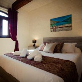 Soleil B&B Gozo, hotel in Għarb