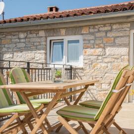 Apartment Bruneta 1 with Sea View, hotel v destinácii Vabriga