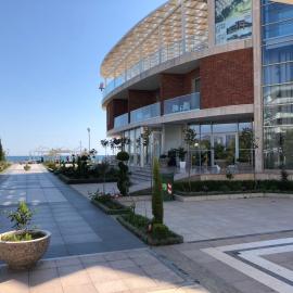 Fishta Hotel & Apartments, hotel em Velipojë