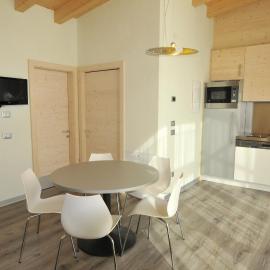 Bungalows Chalets Lago di Molveno, hotel em Molveno