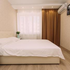 Люкс апартамента на Харьковской возле ТЦ Лавина, hotell i Sumy