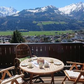 Ferienhaus Hohe Tauern in Piesendorf, hotel in Piesendorf