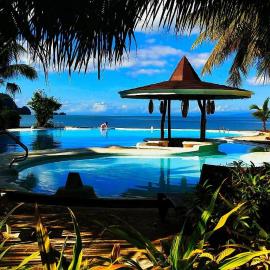 Caluwayan Palm Island Resort & Restaurant, hotel u gradu 'Caluwayan'