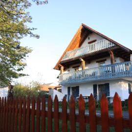 Gästehaus Roensch, Hotel in Frensdorf