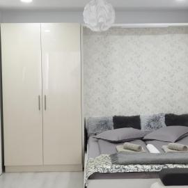 The Place, hotel in Deva