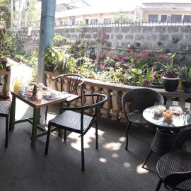 cv bed n bath san juan, hotel i Dalumpinas Oeste