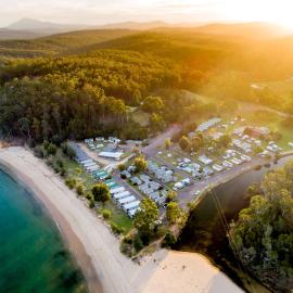 Ingenia Holidays Eden Beachfront, hotel em Eden