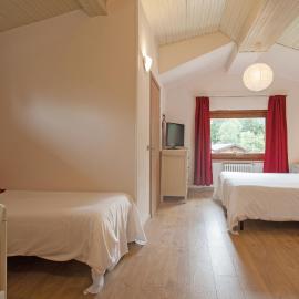 Hotel Prealpi, hotel en Castione della Presolana