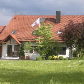 Ferienwohnung Wolfersdorf, hotell i Wolfersdorf