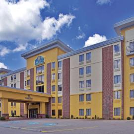 La Quinta by Wyndham Elkview - Charleston NE, hotel v destinácii Elkview