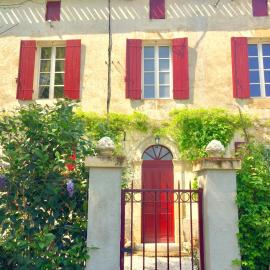 LA CARRETERIE - Les Gîtes, Hotel in Pineuilh