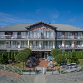 Srebrne Tarasy, hotel a Sarbinowo