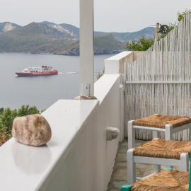 Zanart Maisonette, hotel a Tripití