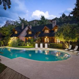Apart Hotel La Bora, hótel í San Martín de los Andes