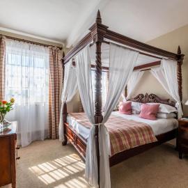 The White Hart Hotel, hotel in Moretonhampstead