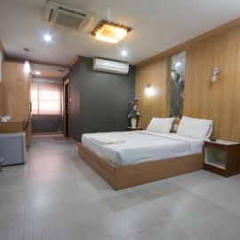 Khon Kaen Ruenrom Hotel, hotel v destinaci Khon Kaen