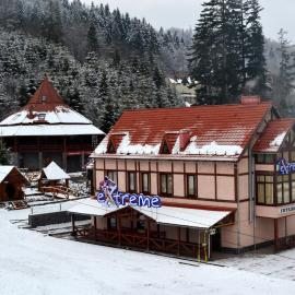 Extreme, hotel u gradu Ždenjevo
