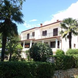 Apartments Nina, Pinta & Santa Maria, hotel en Nova Vas