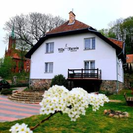 Viesnīca B&B Villa Varmia pilsētā Frombork