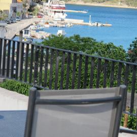 House Olivia, hotel in Pučišća
