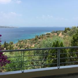 Lovely Flat With Amazing View – hotel w mieście Spetses