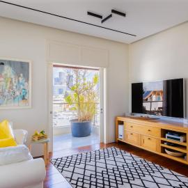 A luxury Suite in Chen Boulevard