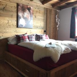 Grizzly Haus & Frosch Restaurant - Teritoria