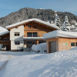Haus Diedams, hotel u gradu 'Schoppernau'