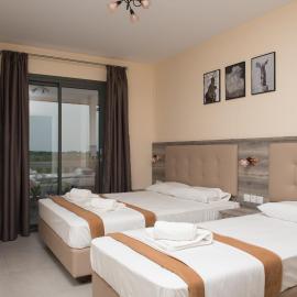 INO Luxury Rooms, hotel in Paralia Katerinis