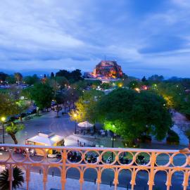 Old Fortress Luxury Suite، فندق في مدينة كورفو