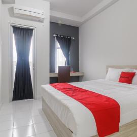 RedDoorz Apartment @ Dramaga Tower