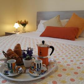 Holiday House Marlin, viešbutis mieste Džiardini Naksas