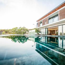 Acqua Villa Nha Trang Managed by Alternaty, hotel in Nha Trang