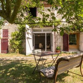 La Thibaude - Livry, хотел в Livry