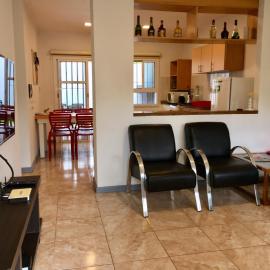 Casa con Garage Puerto Iguazú, zona residencial, hotel in Puerto Iguazú