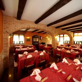 Locanda Da Luca, viešbutis mieste Rekoaro Termė