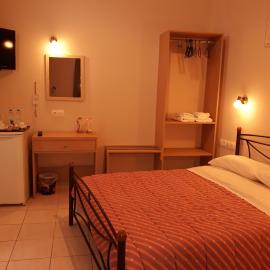 Hotel Trifylia, hotel en Kyparissia
