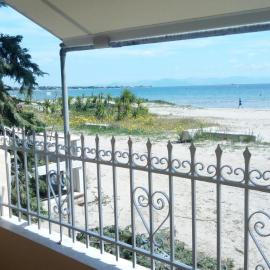 On the beach studio near airport