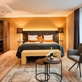Erasmus Smart - Design B&B, מלון בTrassem