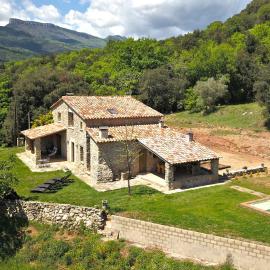 Can Nofre - Masia familiar en zona tranquila