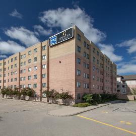 Residence & Conference Centre - Kitchener-Waterloo, hotel di Kitchener